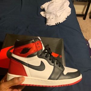 Jordan Satin 1s